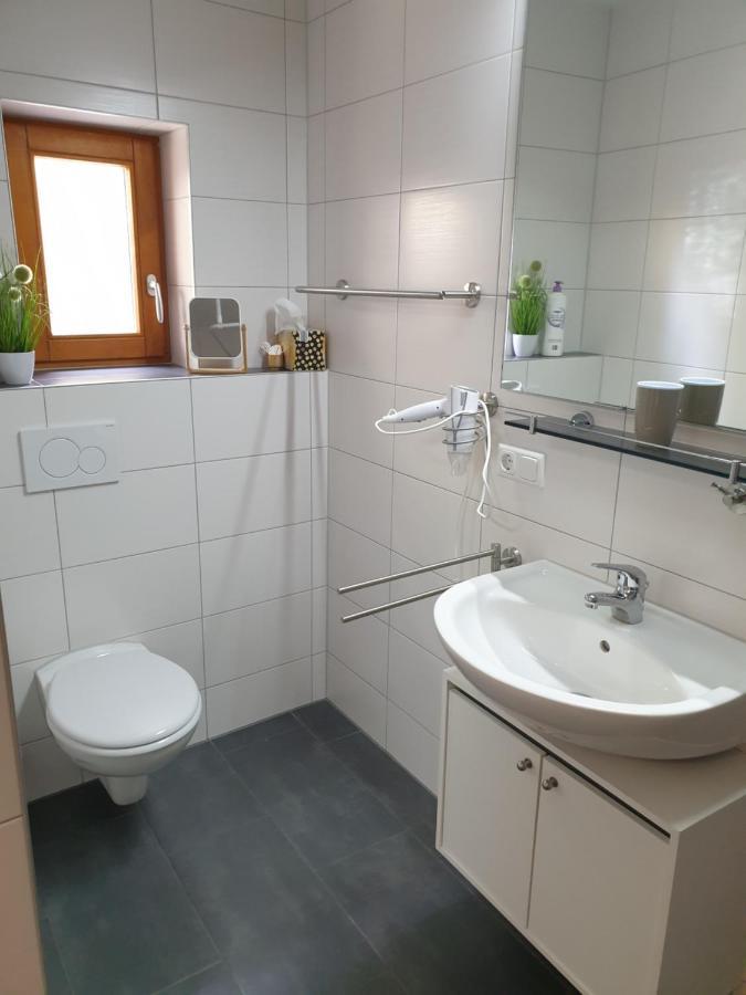 Hausner'S Hotel- Studio Apartments Altenstadt an der Waldnaab Bagian luar foto